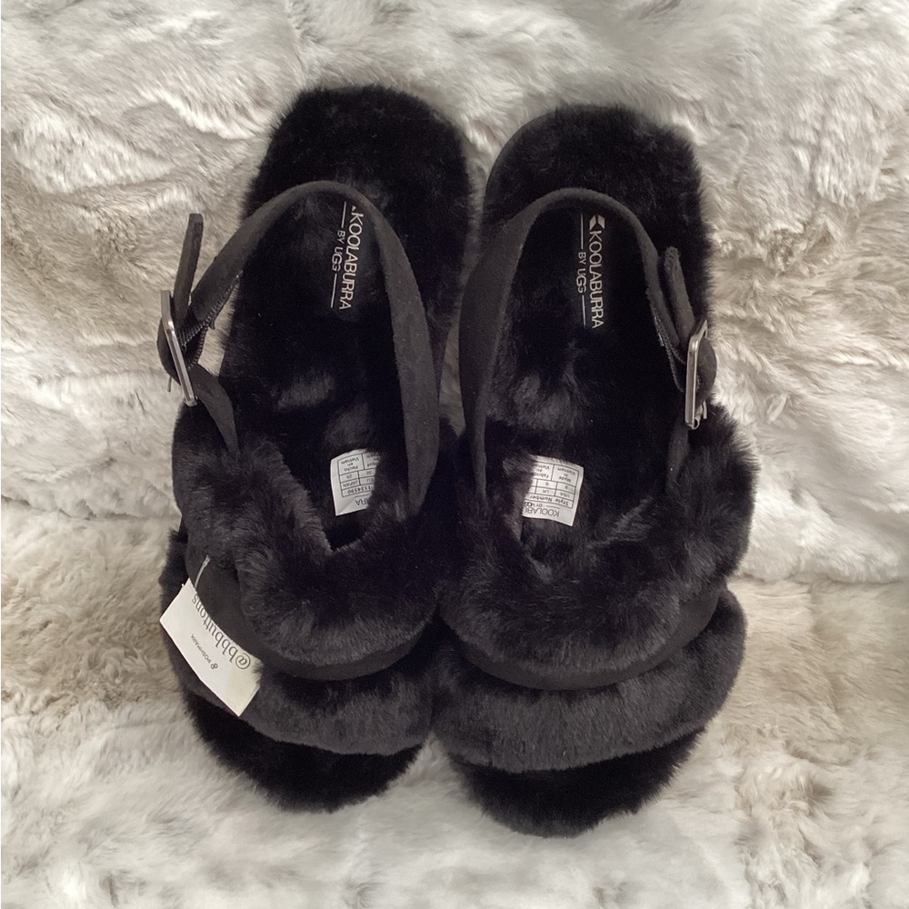 Koolaburra by UGG, Black Fuzz'd Out Sandals, 8, NWT - Picture 3 of 4